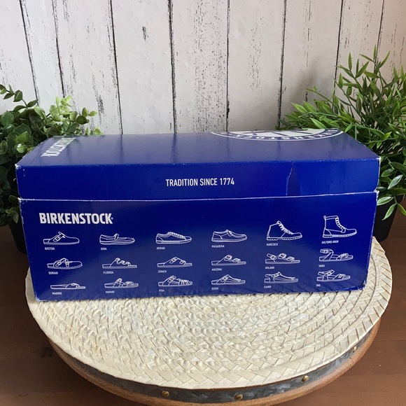 Birkenstock Arizona Brown Leather Slides Sandals - Picture 16 of 16